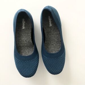 Allbirds blue Tree Breezers in woman’s size 5 slip on flexible flats wool